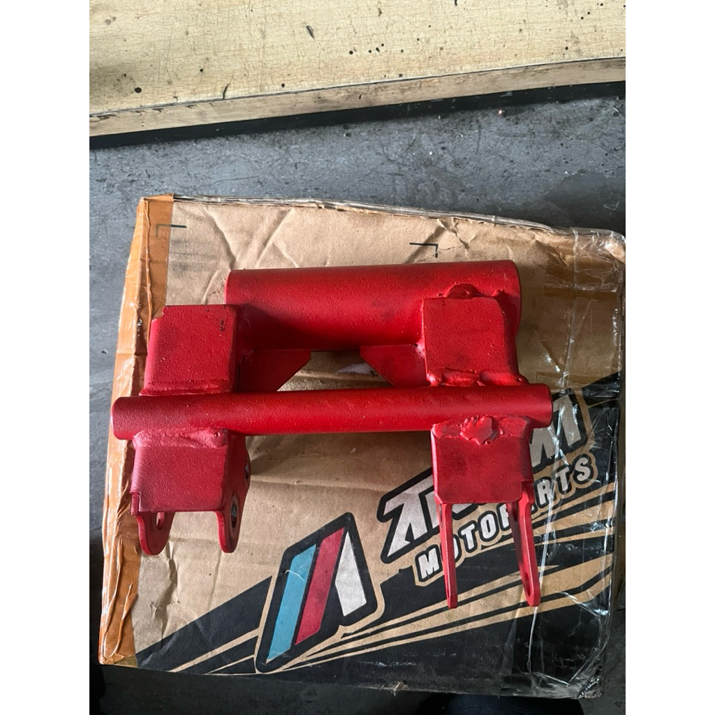 engine mounting arm 3cm mio sporty