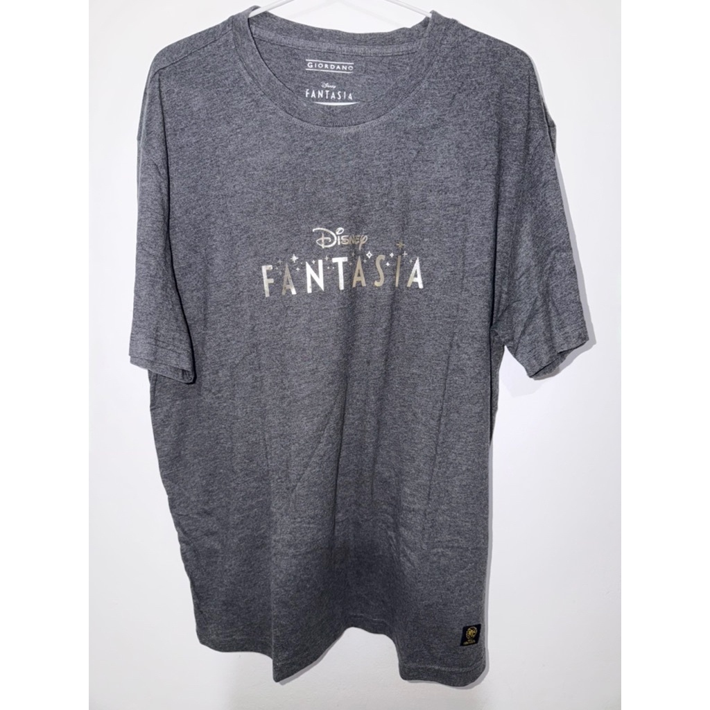 Baju “Giordano Disney Fantasia” ukuran XL