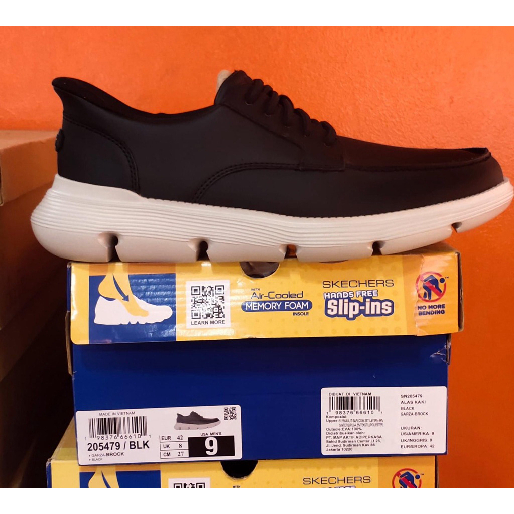 Sepatu Skechers Garza Brock Black