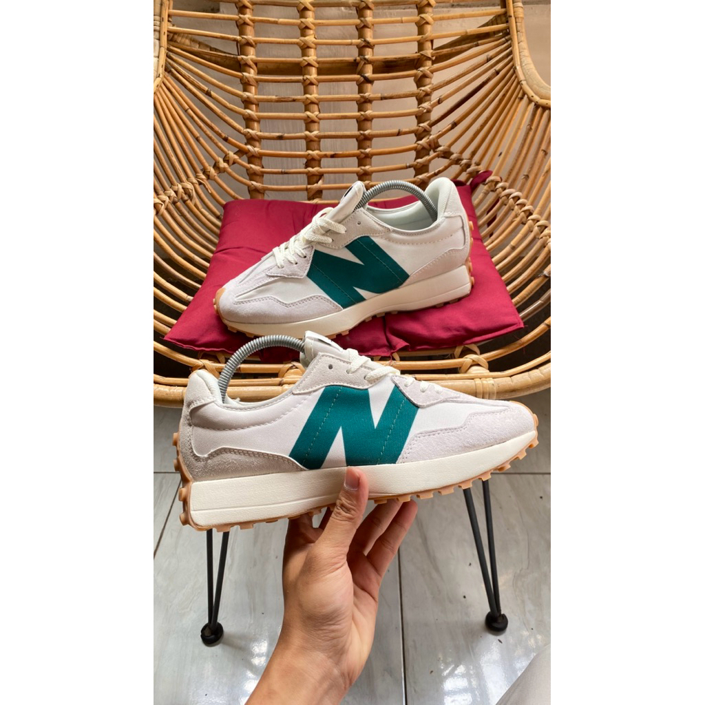 Nb 327