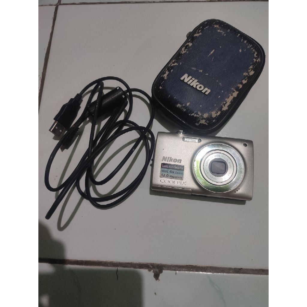 Nikon Coolpix S2500