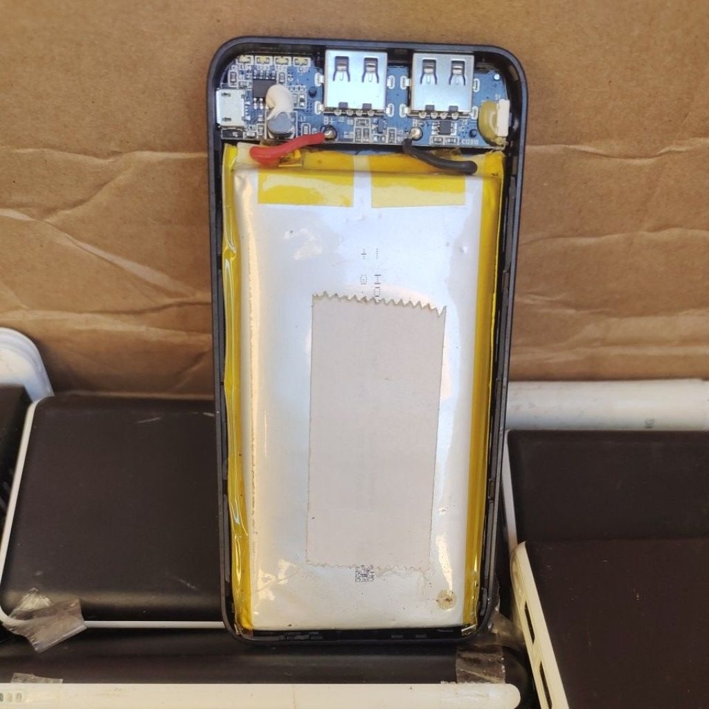 BATERAI  COPOTAN POWERBANK REAL CAPASITY 10000MAH