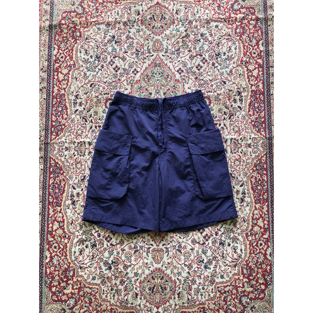 Celana Uniqlo U parachute cargo short pants Hi410