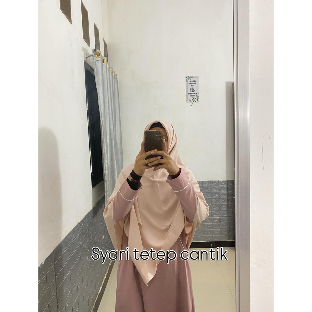 jilbab segiempat wolvis premium /jilbab syari 130x130/hijab syari 130x130/