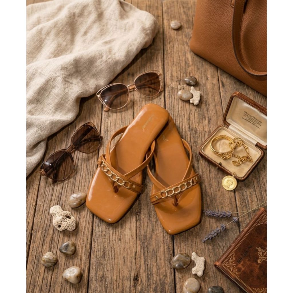 Sendal teplek wanita platform jepit flatshoes HM 001