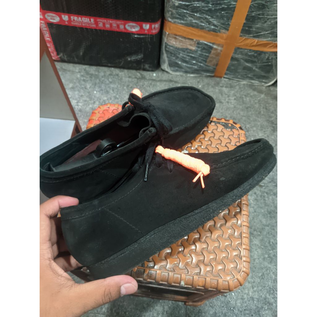Clarks Wallabee Black