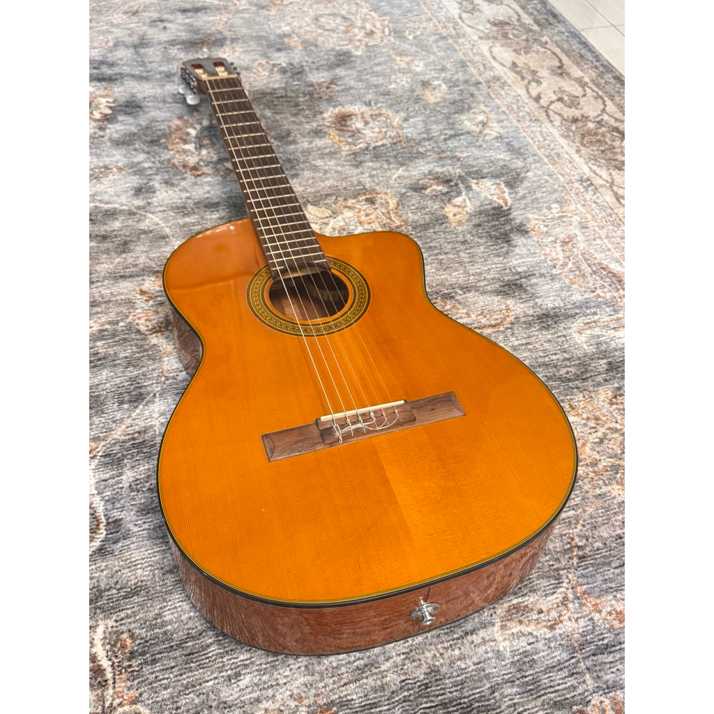 TAKAMINE GC3CE NAT • Nylon classical guitar