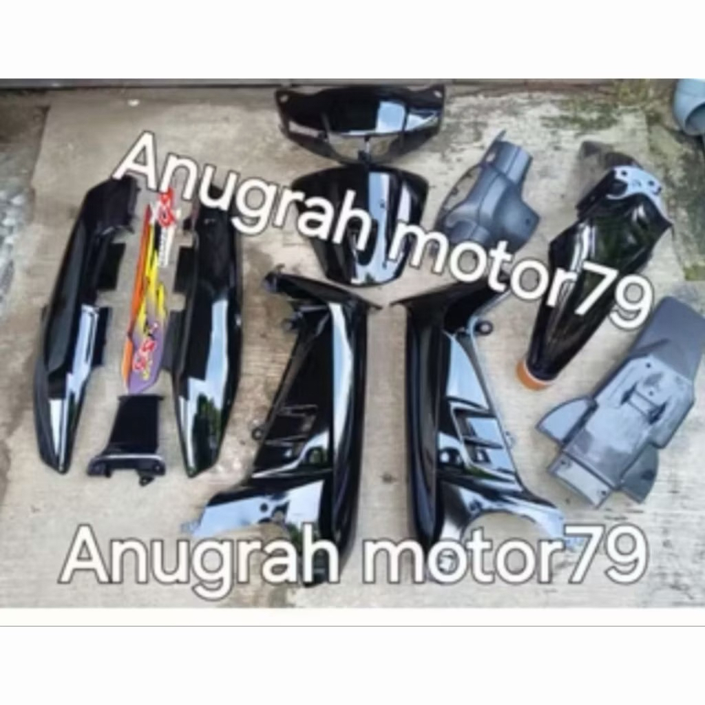 PAKET BODY HALUS DAN KASAR SUZUKI TORNADO GS GX WARNA HITAM SET STRIPING