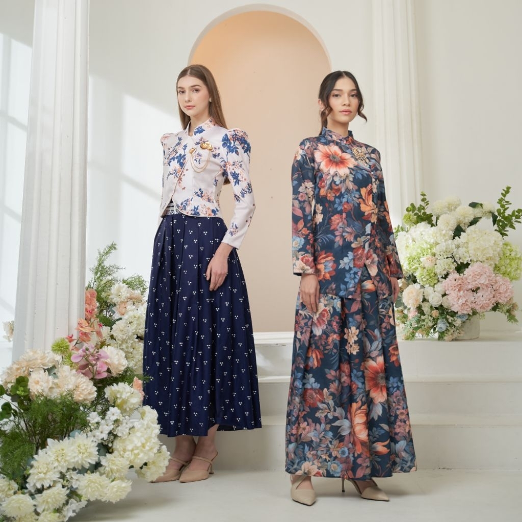 Janggan Kebaya Bridesmaid Wisuda / Kebaya Set Janggan Croptop Cream / Kebaya Panjang Kembangan Navy