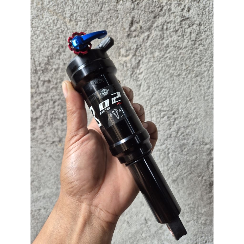 REARSHOCK XFUSION e2e 210 BUKAN ROCKSHOX DELUXE FOX FLOAT