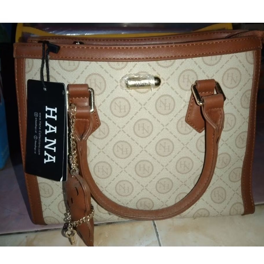 Tas Hana