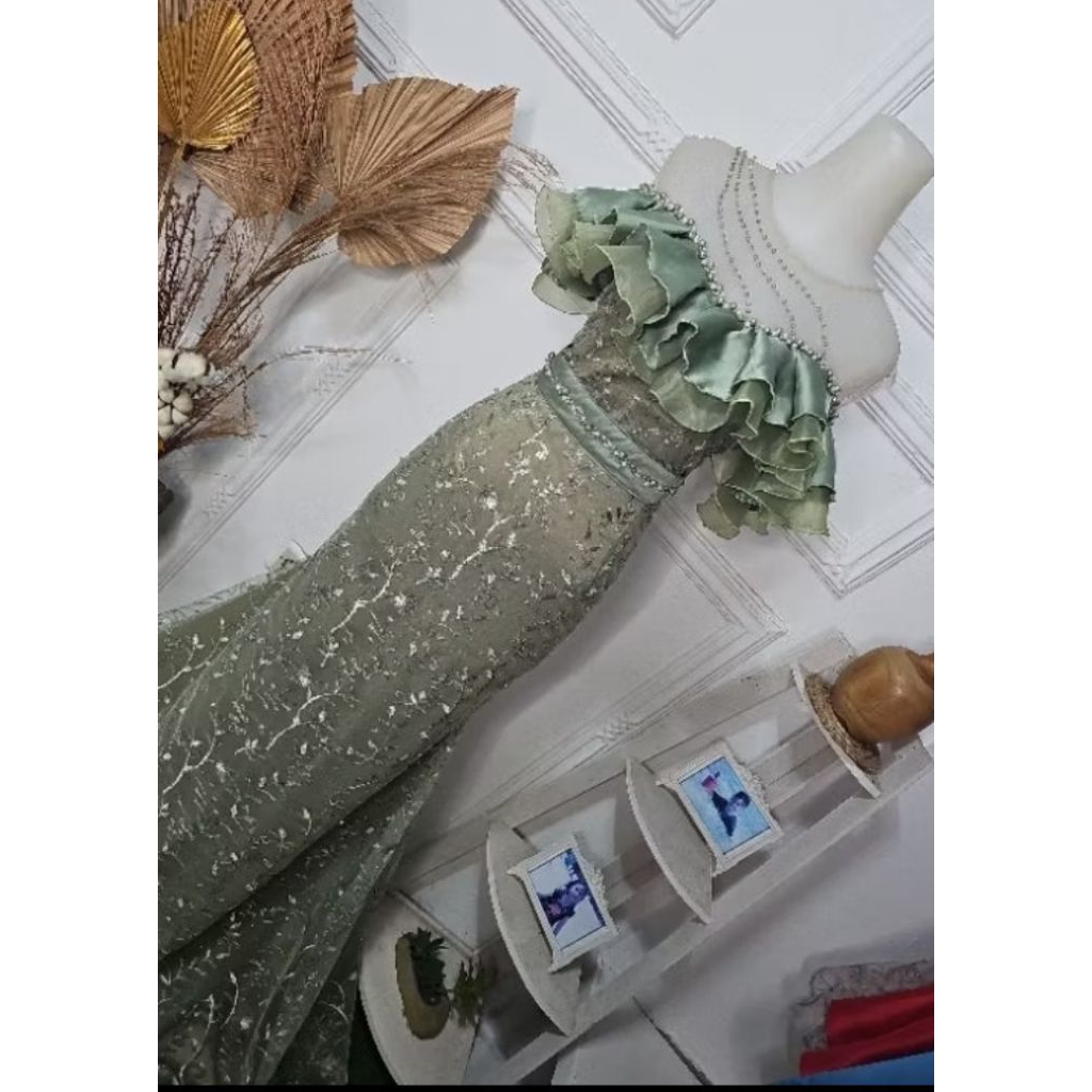 gaun singer preloved