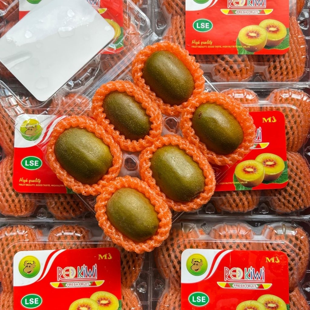 Buah Kiwi Merah pack