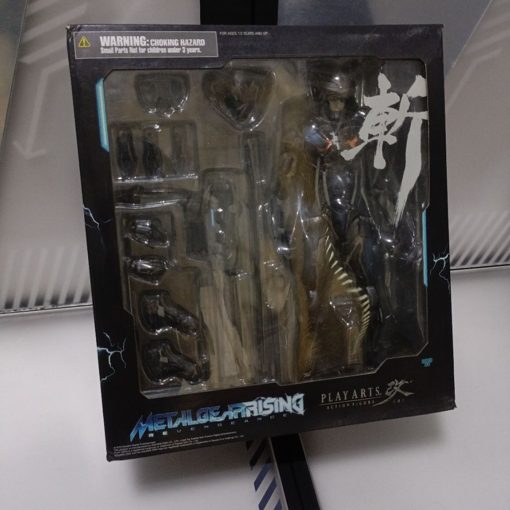 Metal Gear Rising: Revengeance - Raiden - Play Arts Kai - Square Enix - squareenix