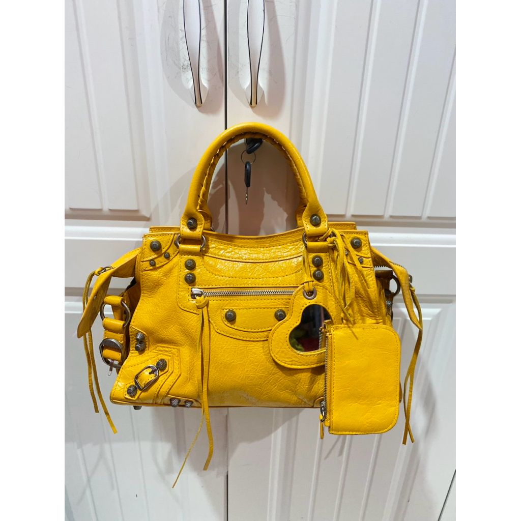 balenciaga preloved