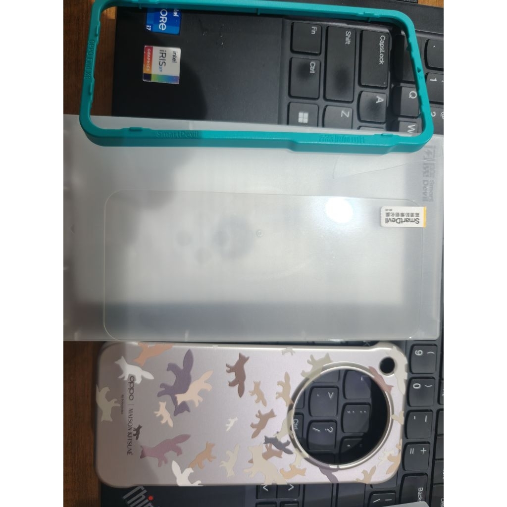 Case Exclusive Maison Kitsune Bonus TG Smart Devil Oppo Find X8