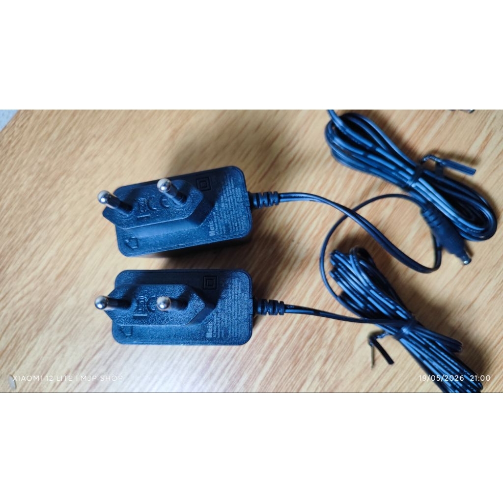 adaptor 12v Meic