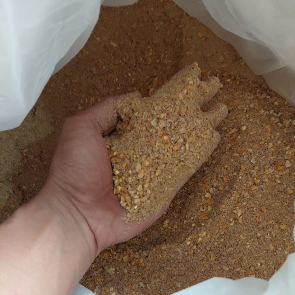 Pakan ayam petelur PAR L I dari PT Japfa Comfeed