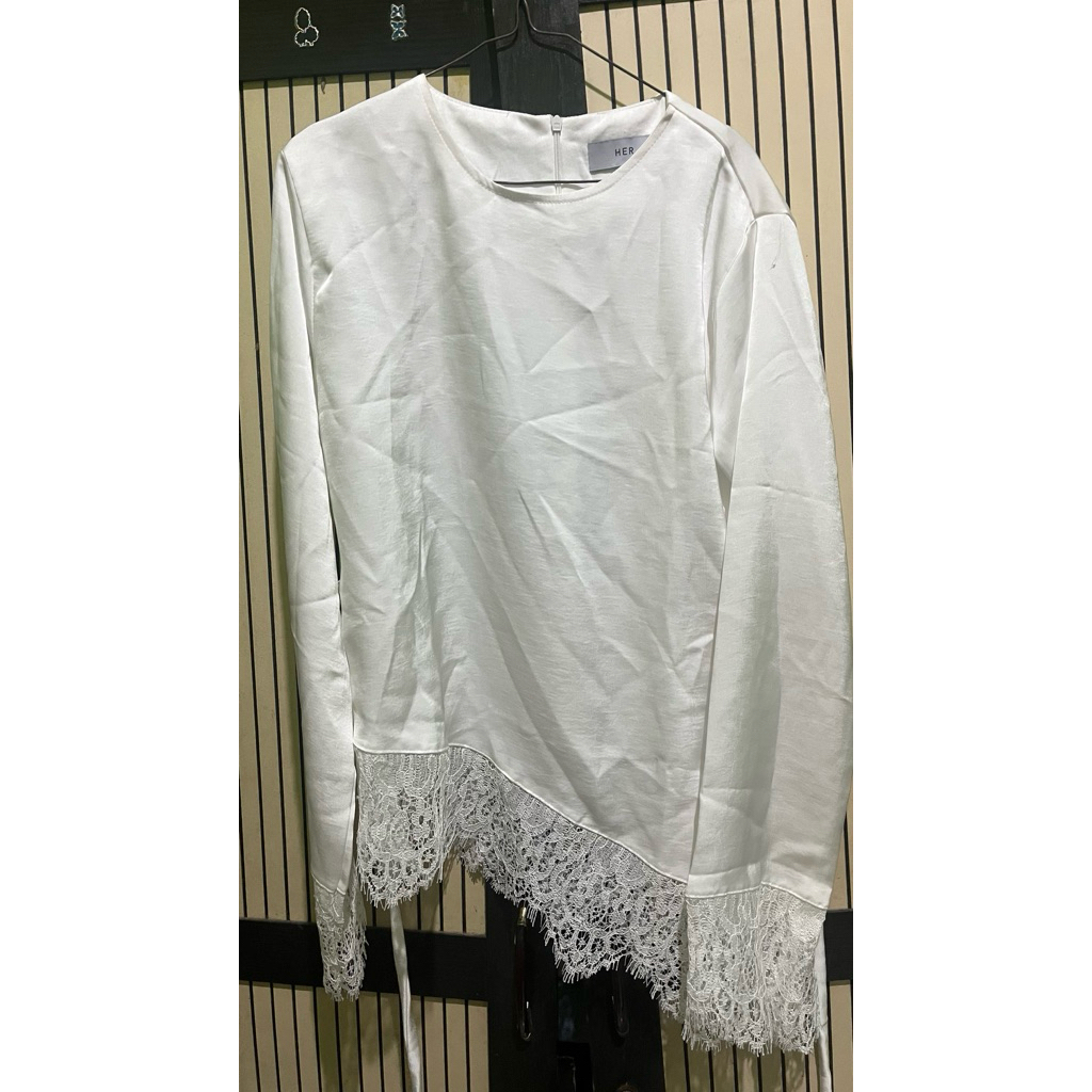 PRELOVED SILK BLOUSE