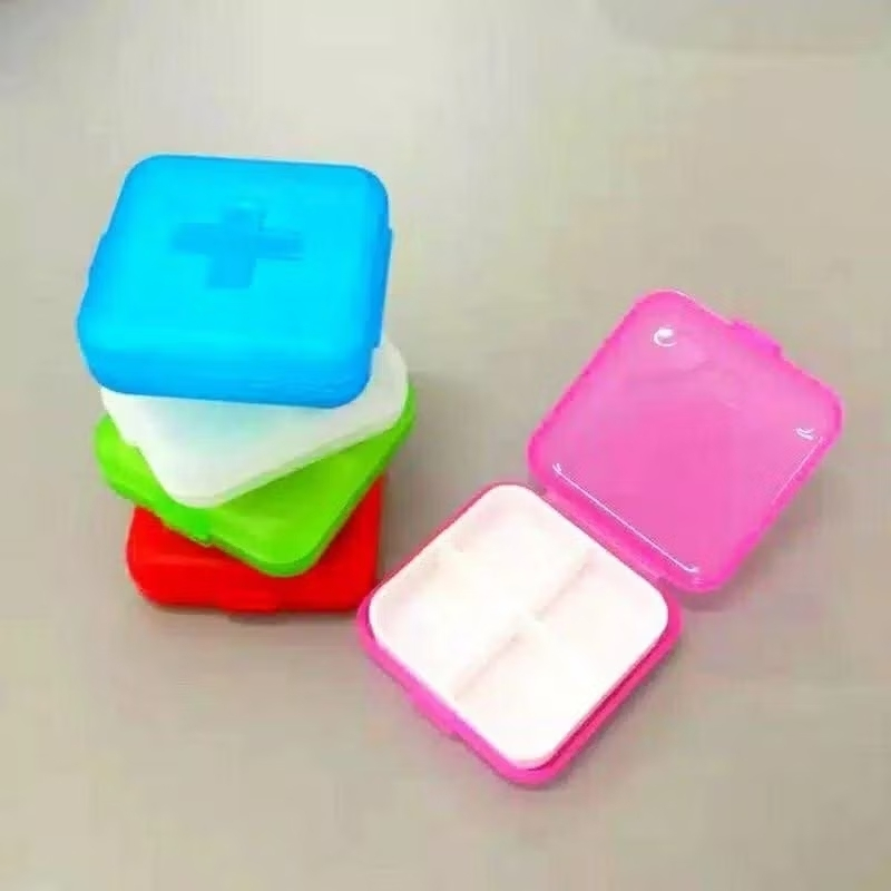 Kotak Obat Pil Tempat Obat 4 Sekat Penyimpanan Obat Box 4 Sekat Kotak Pil