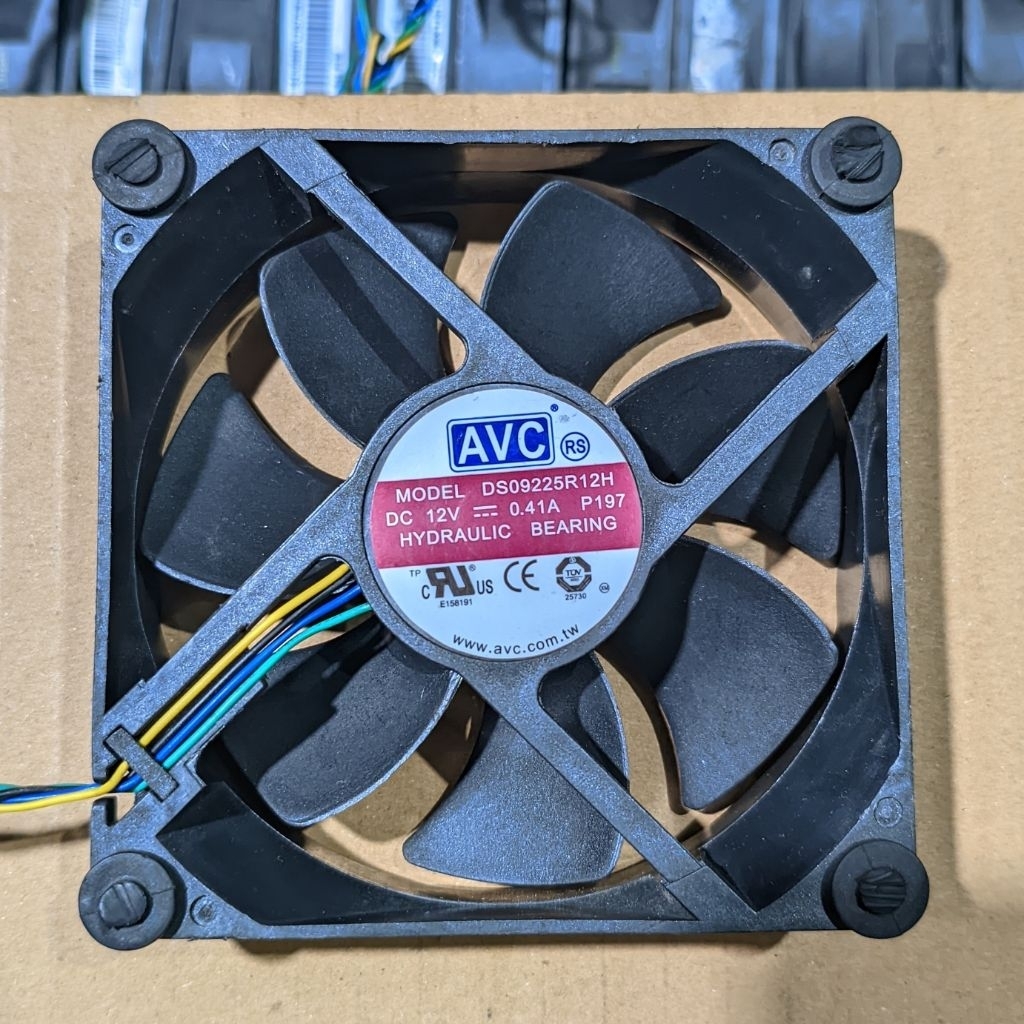 FAN KIPAS DC 9×9CM AVC 12V 0.41A