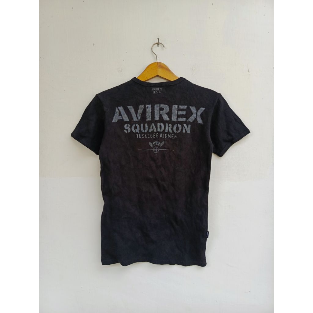 Kaos avirex