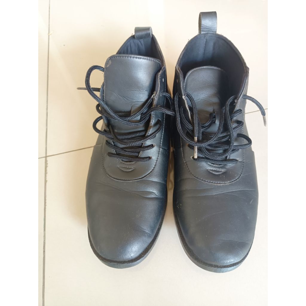 preloved Sepatu formal Brodo p*rang series Ventura size 41