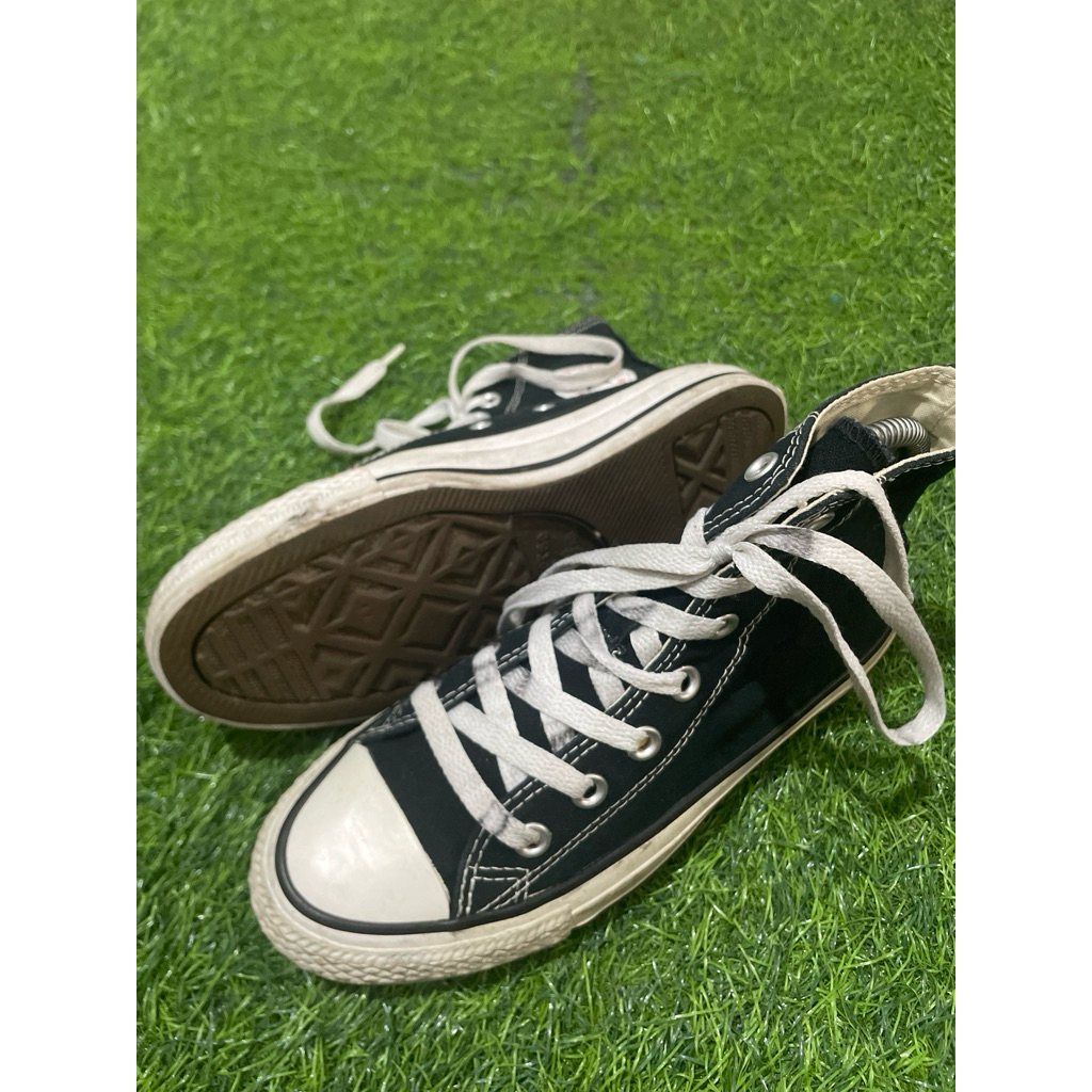 sepatu converse chuck taylor size 36,5