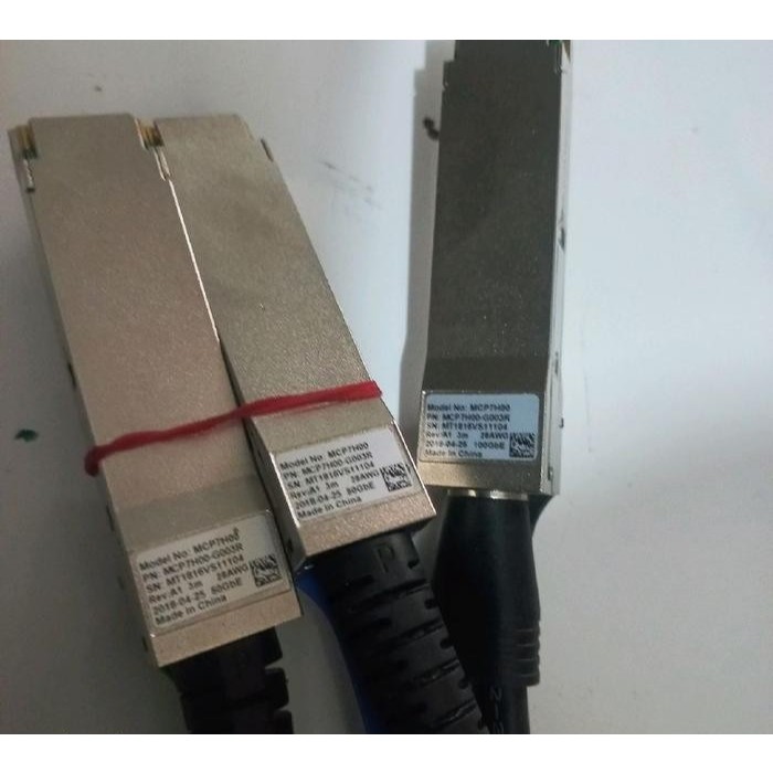 Kabel DAC Breakout 100G QSFP28 to 2x 50G QSFP28 Splitter Cable