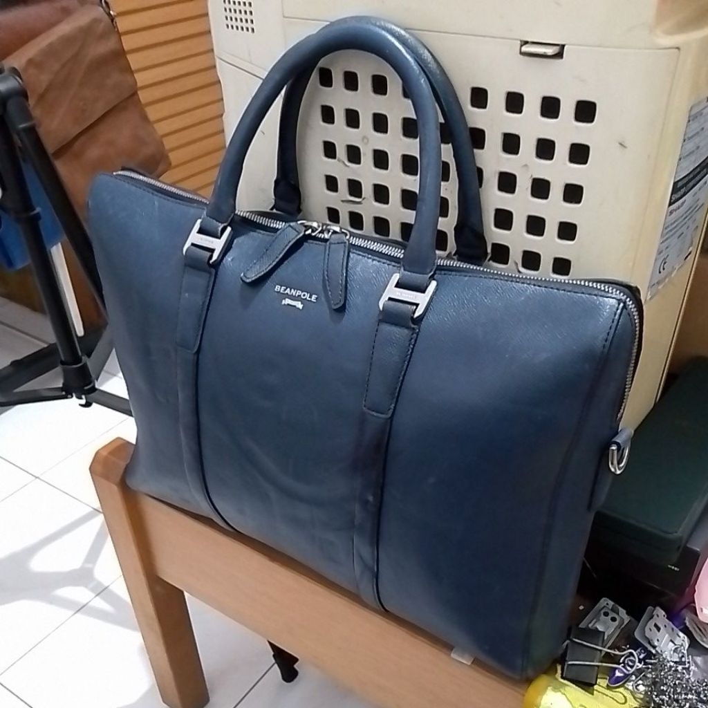 Tas Kerja Kulit Asli BEANPOLE...