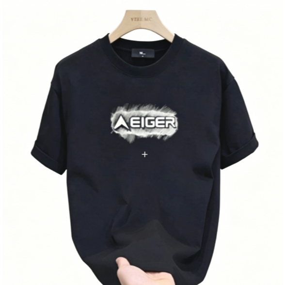 Kaos Pria Hitam Lengan Pendek Motif Eiger Desain Kasual Modern