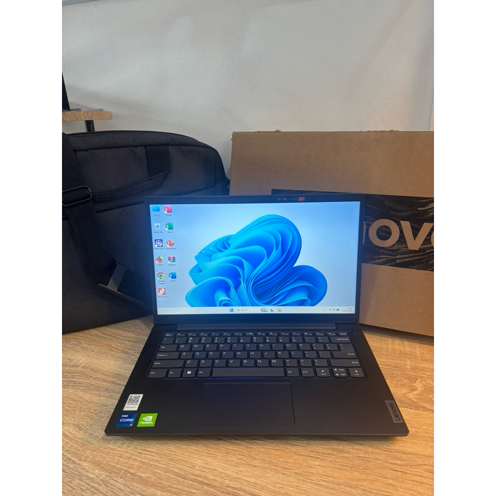 laptop lenovo V14 G2ITL core i7 gen 11 dual VGA