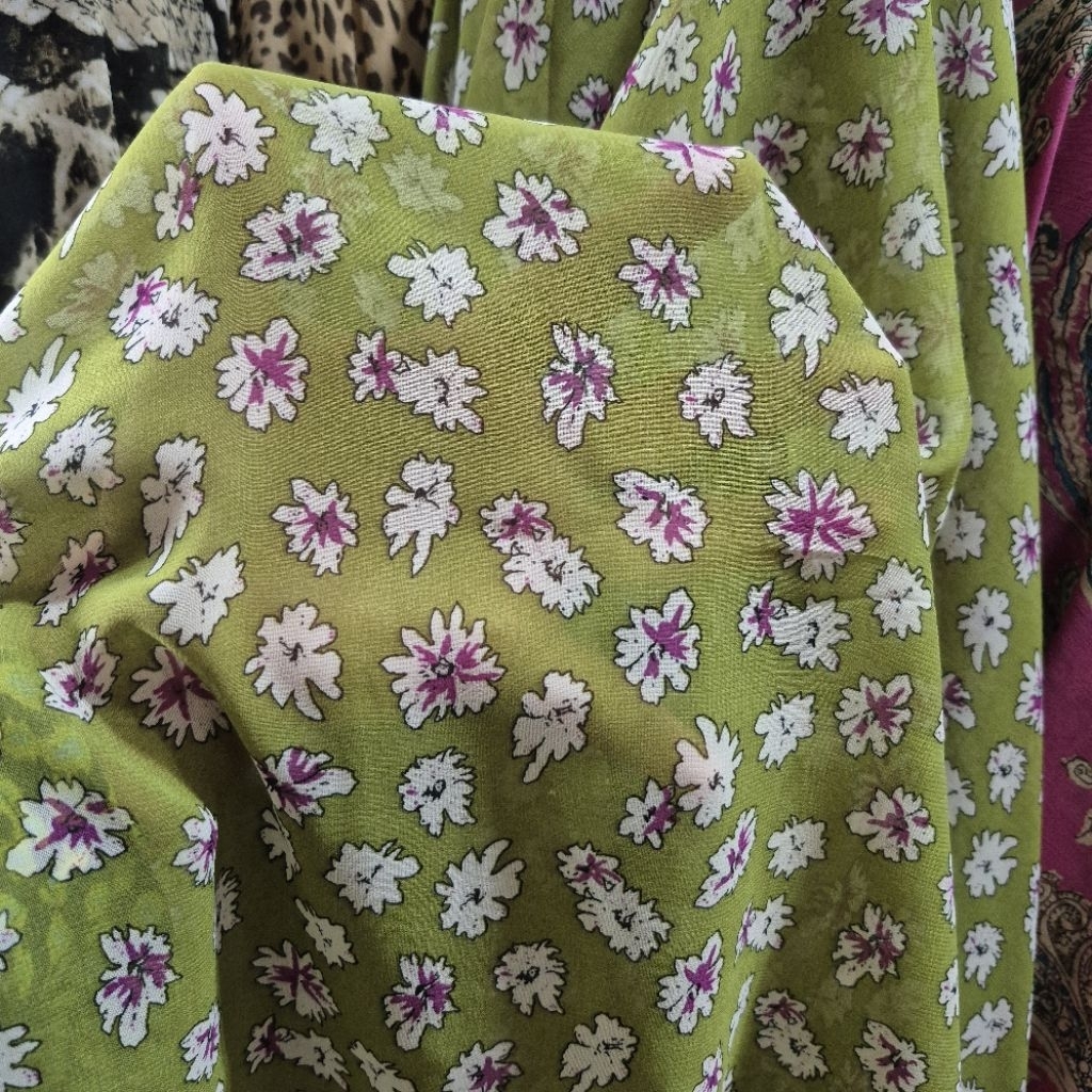 kain ceruti motif-kain ceruty motif bunga premium-kain ceruti motif  premium
