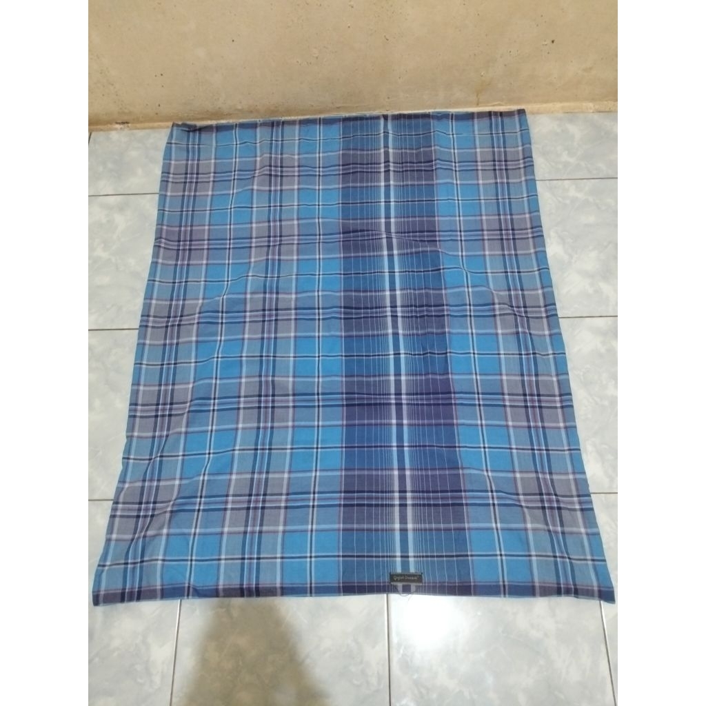Sarung Preloved Gajah Duduk
