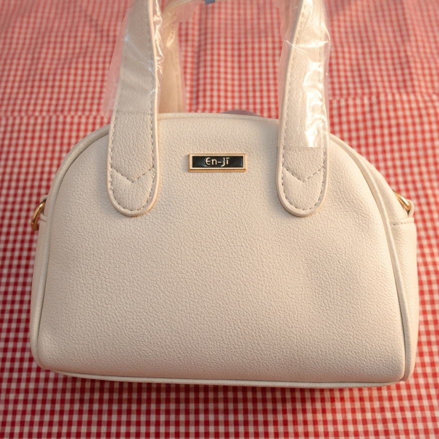 Tas En-ji Bunwo Slingbag Wanita