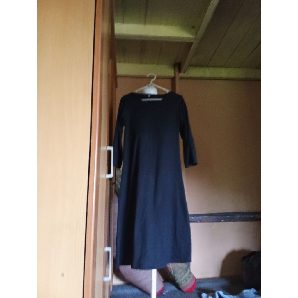 Gamis anak perempuan preloved