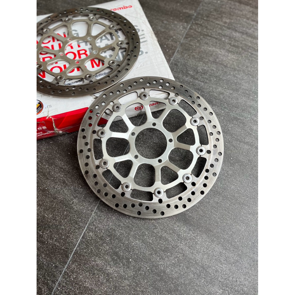 DISC DUCATI EVO SILVER ORIGINAL COPOTAN PIRINGAN DUCATI EVO ORIGINAL COPOTAN MOGE SIZE 320MM