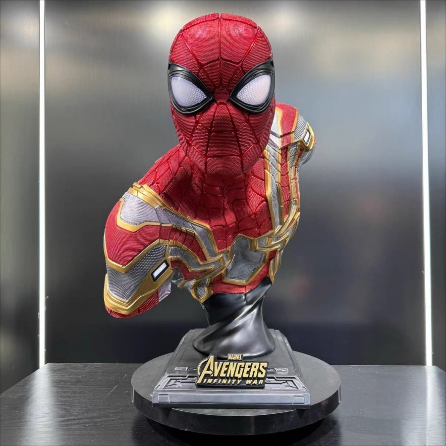 Koleksi Pajangan Spiderman Statue Bust Action Figure Premium