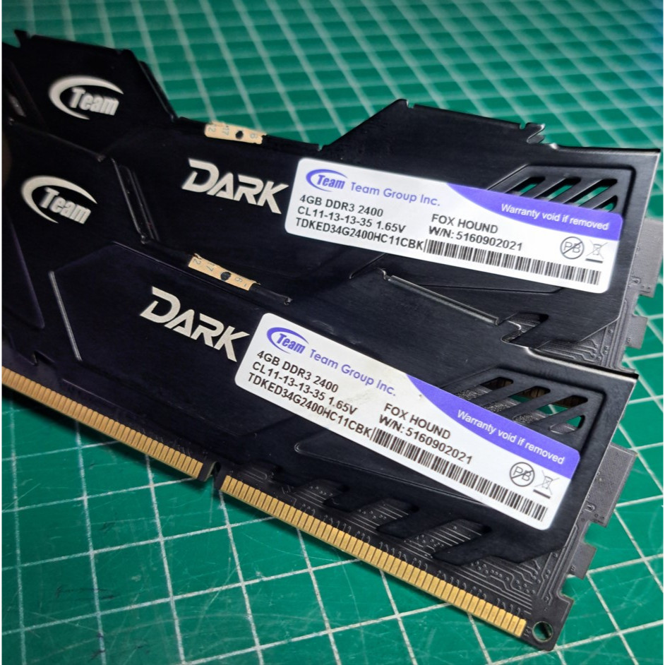 8gb ram DDR3 2400 Dark Team gaming pc