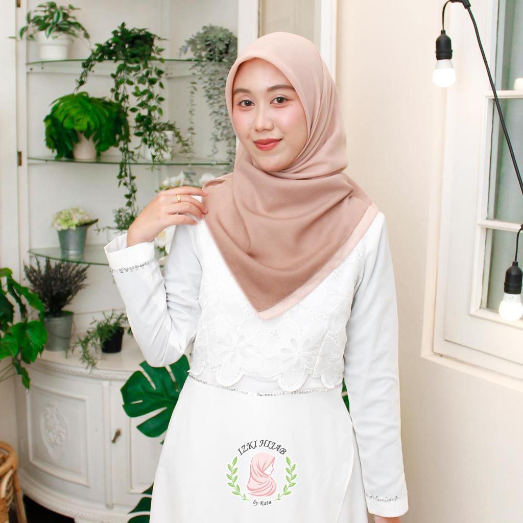 Osmahijab - Kerudung Segiempat Voal Paris Gradasi