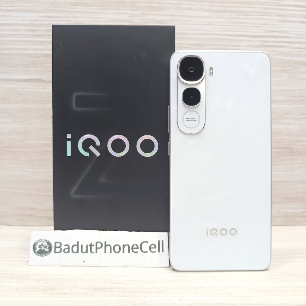 IQOO Z10 LITE 4G 8/256GB HANDPHONE SECOND BEKAS FULLSET