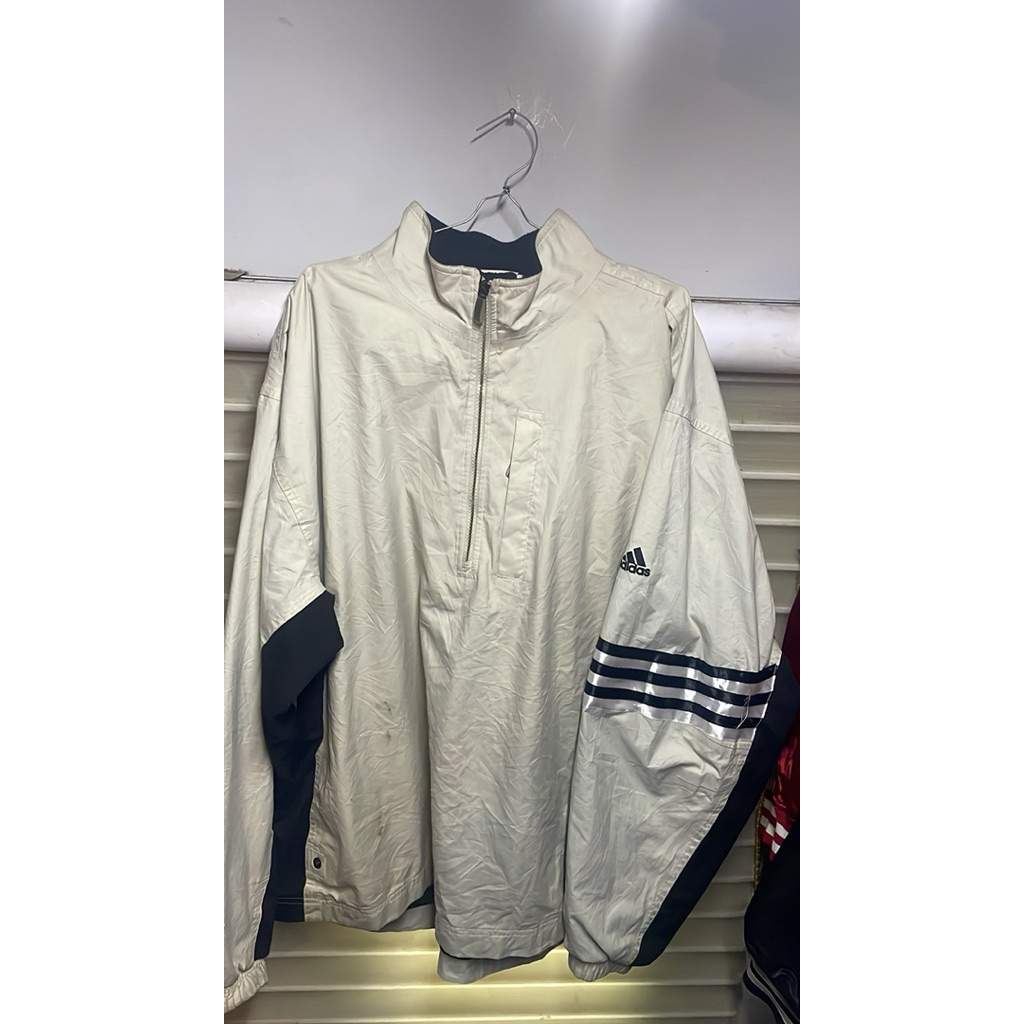 windbreaker adidas