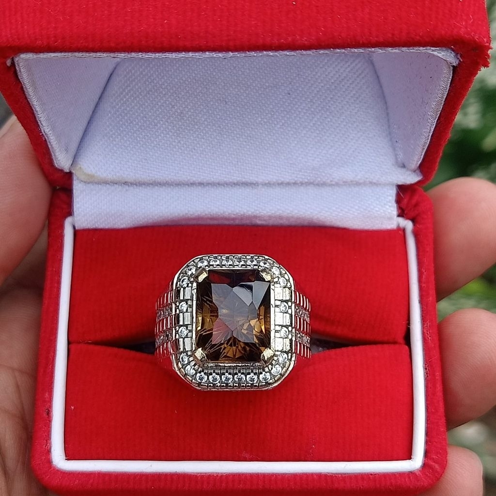 cincin batu kecubung teh Kalimantan