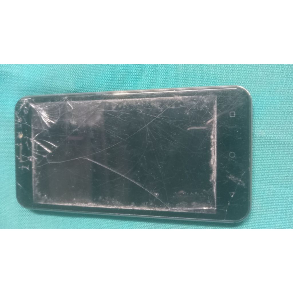 hp Advan S5E 4G minus lcd (masih bisa di pakai sentuhan aman di jamin )