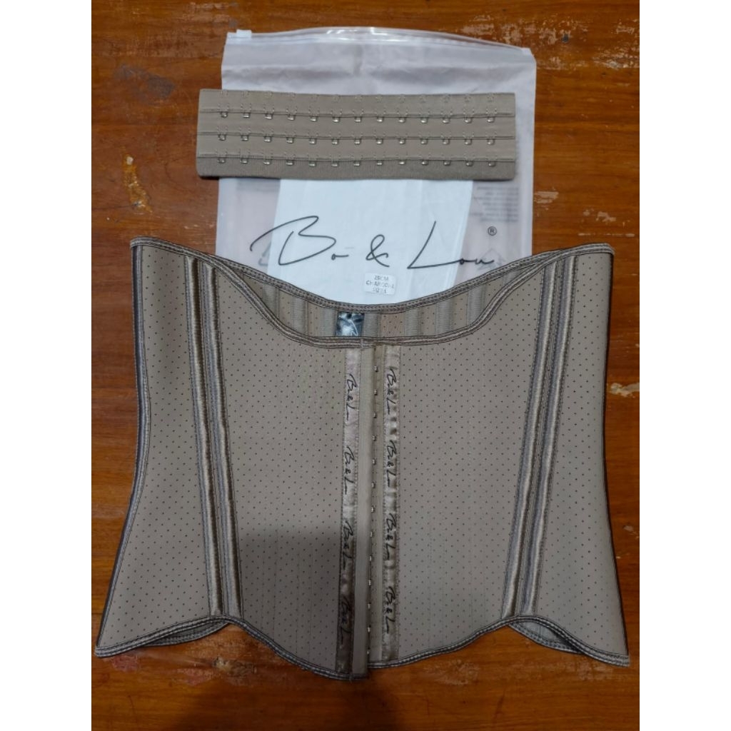 korset cikor BO&LOU  ORIGINAL ukuran L 25cm V CHARCOAL