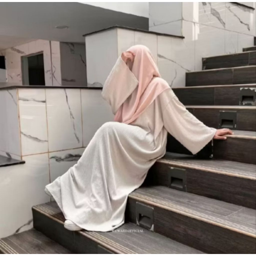 DEWARI/MILLI DRESS-Abaya Oversize Pleated Knit
