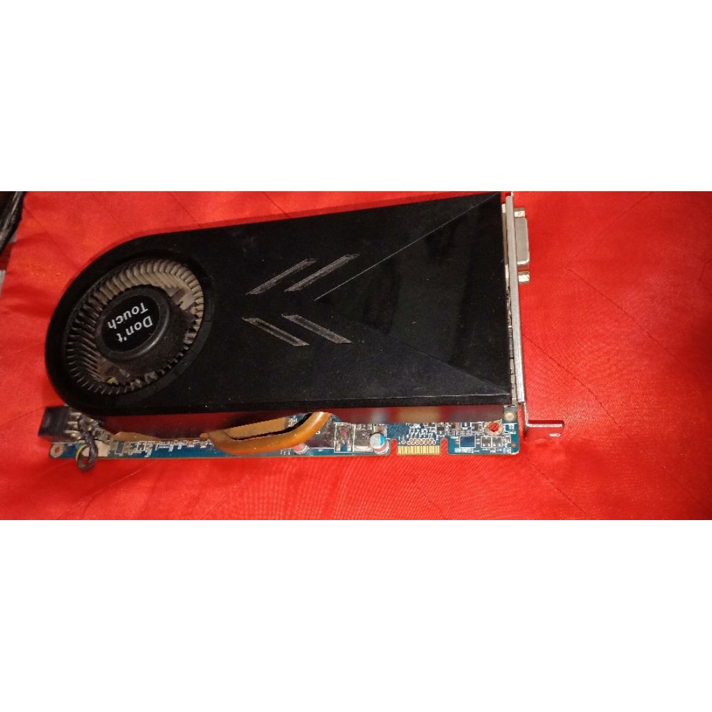 VGA AMD HD 5700 DDR5