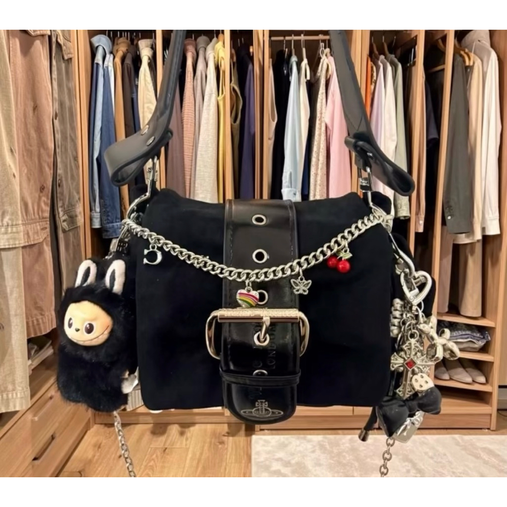 Vivianne Westwood Suede Black