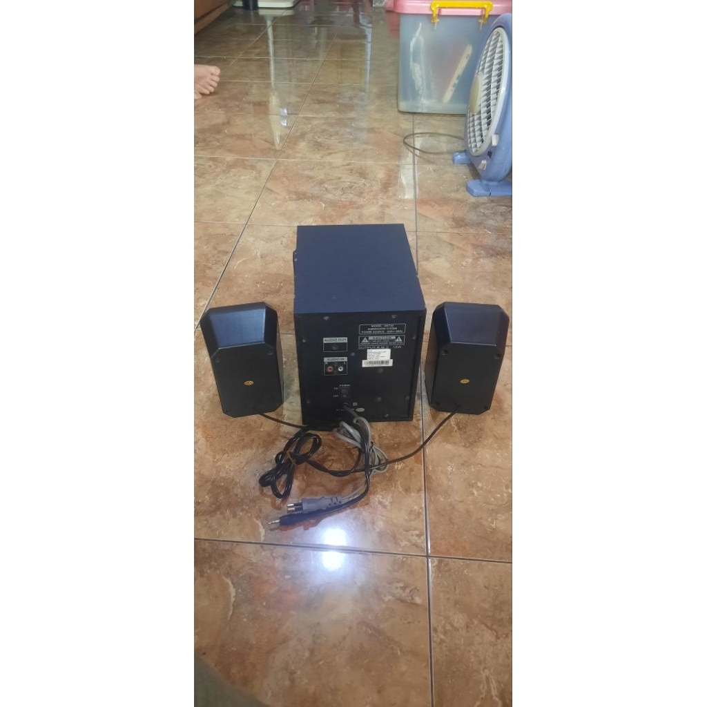 speaker aktiv dazumba untuk dengarkan music dari hp ke speaker , tv ke speaker , laptop pc komputer