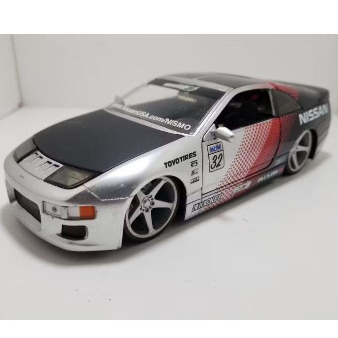 Jada Toys Nissan 300ZX Option D Skala 1/24